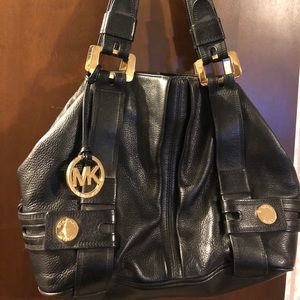 Black Michael Kors leather shoulder purse